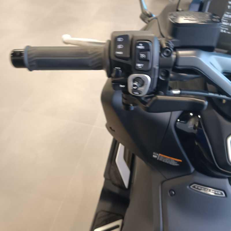 Yamaha T-Max 560 Tech Max - 2024