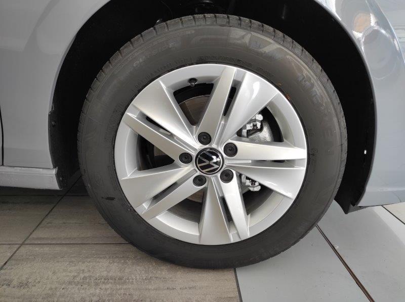 VOLKSWAGEN Golf 8ª serie - Golf Variant 1.0 eTSI EVO DSG Life