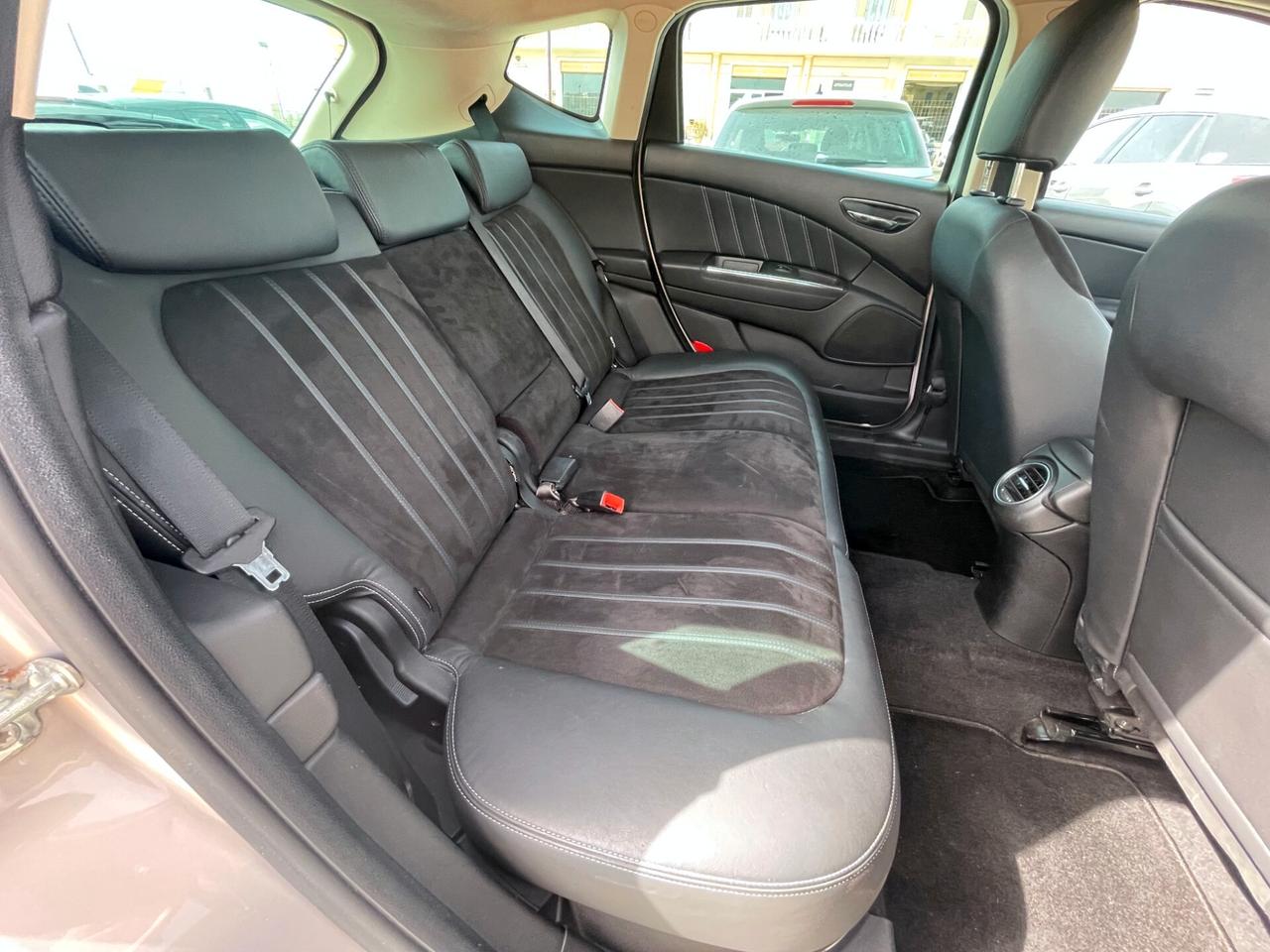 Lancia Delta 1.6 MJT 120Cv Allestimento Oro
