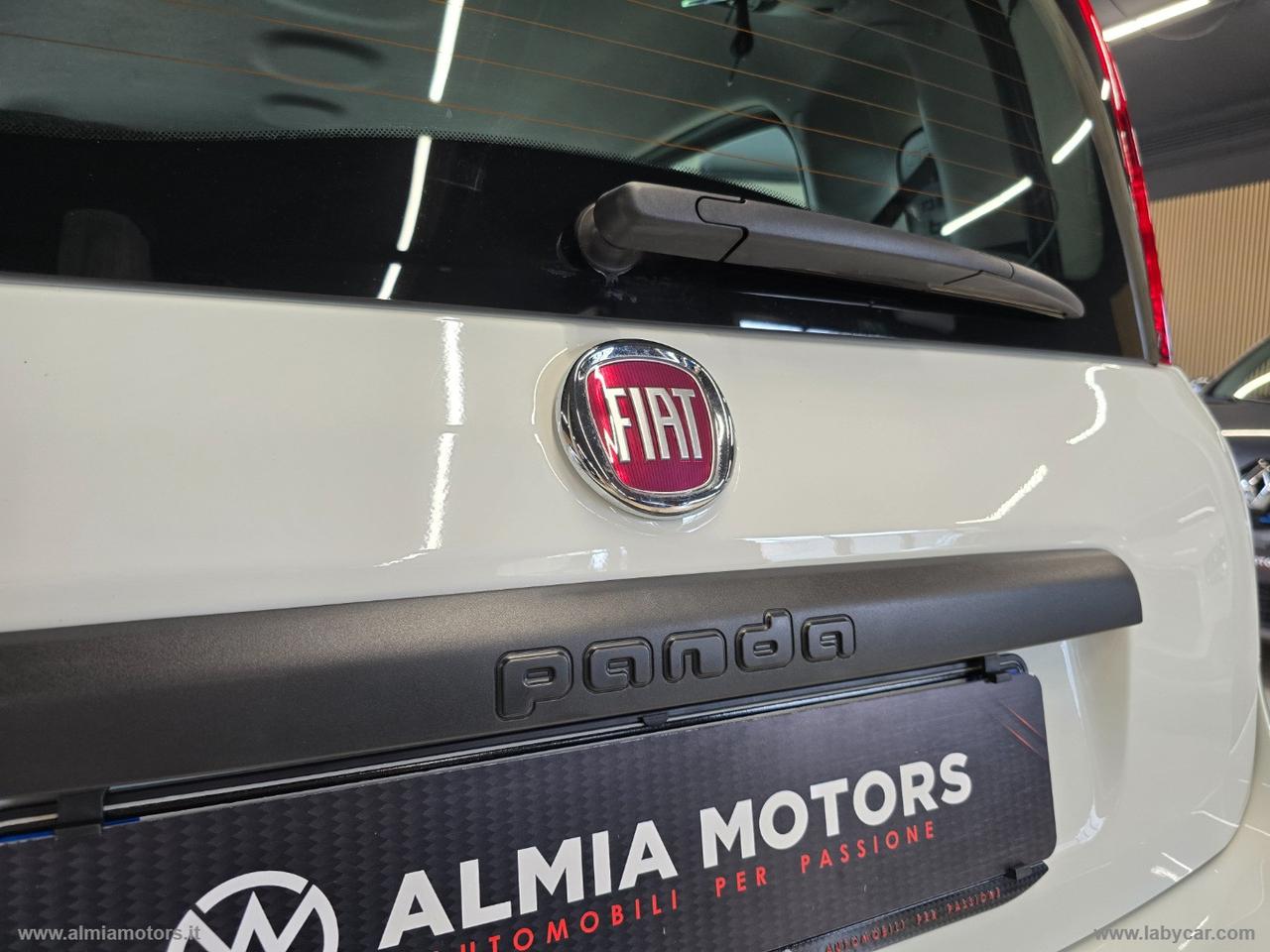 FIAT Panda 1.0 FireFly S&S Hybrid Pandina