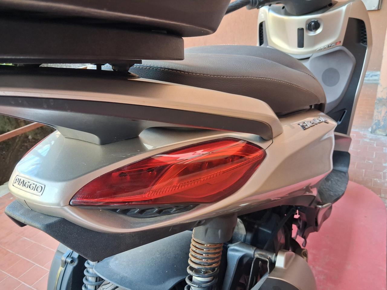 Piaggio Beverly 400 i.e. HPE