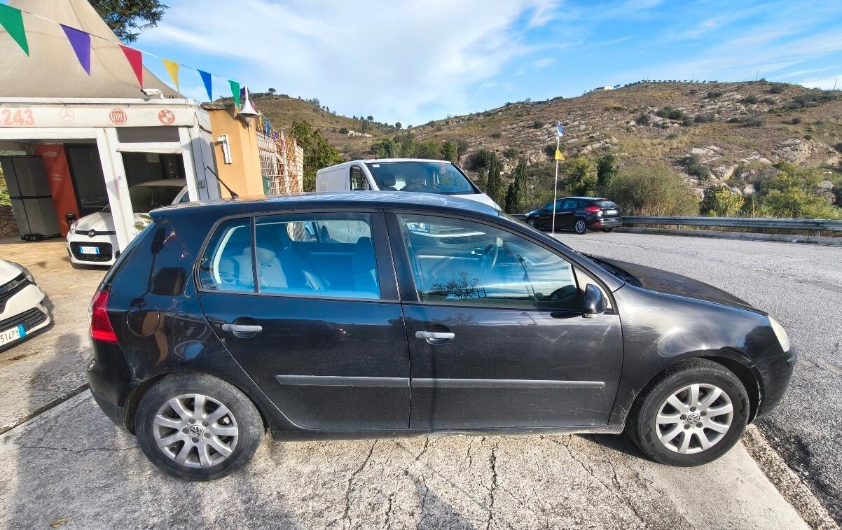 Volkswagen Golf 1.9 TDI DPF 5p. Comfortline