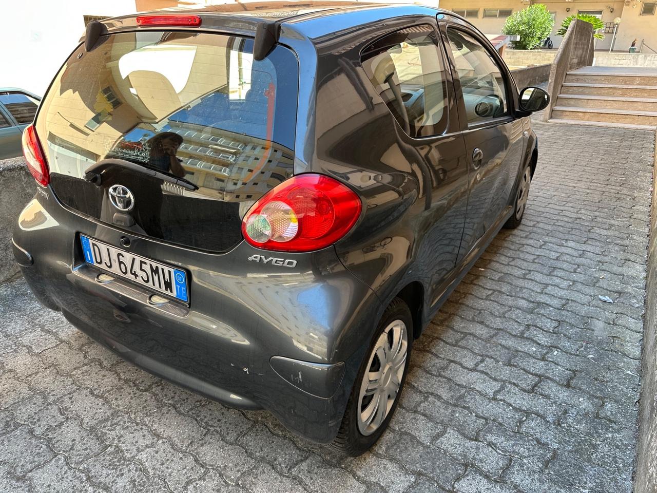 Toyota Aygo 1.0 12V VVT-i 3 porte Sol 2007