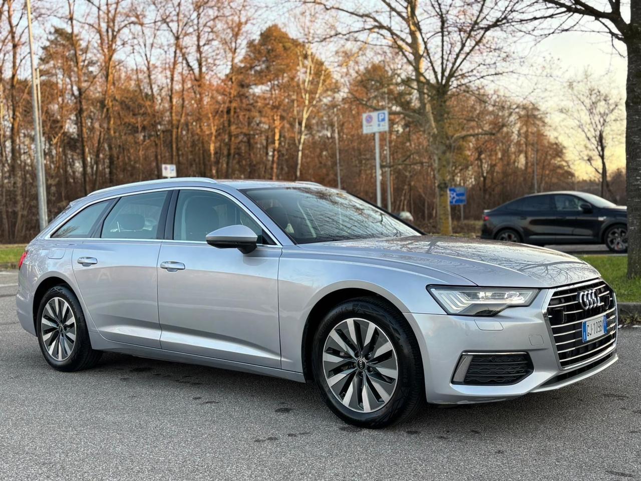 Audi A6 Avant 40 2.0 TFSI S tronic•PELLE• Business Design