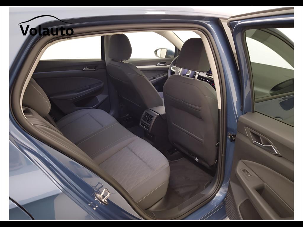 VOLKSWAGEN Golf VIII 2024 - Golf 1.5 tsi ehybrid Life 204cv dsg