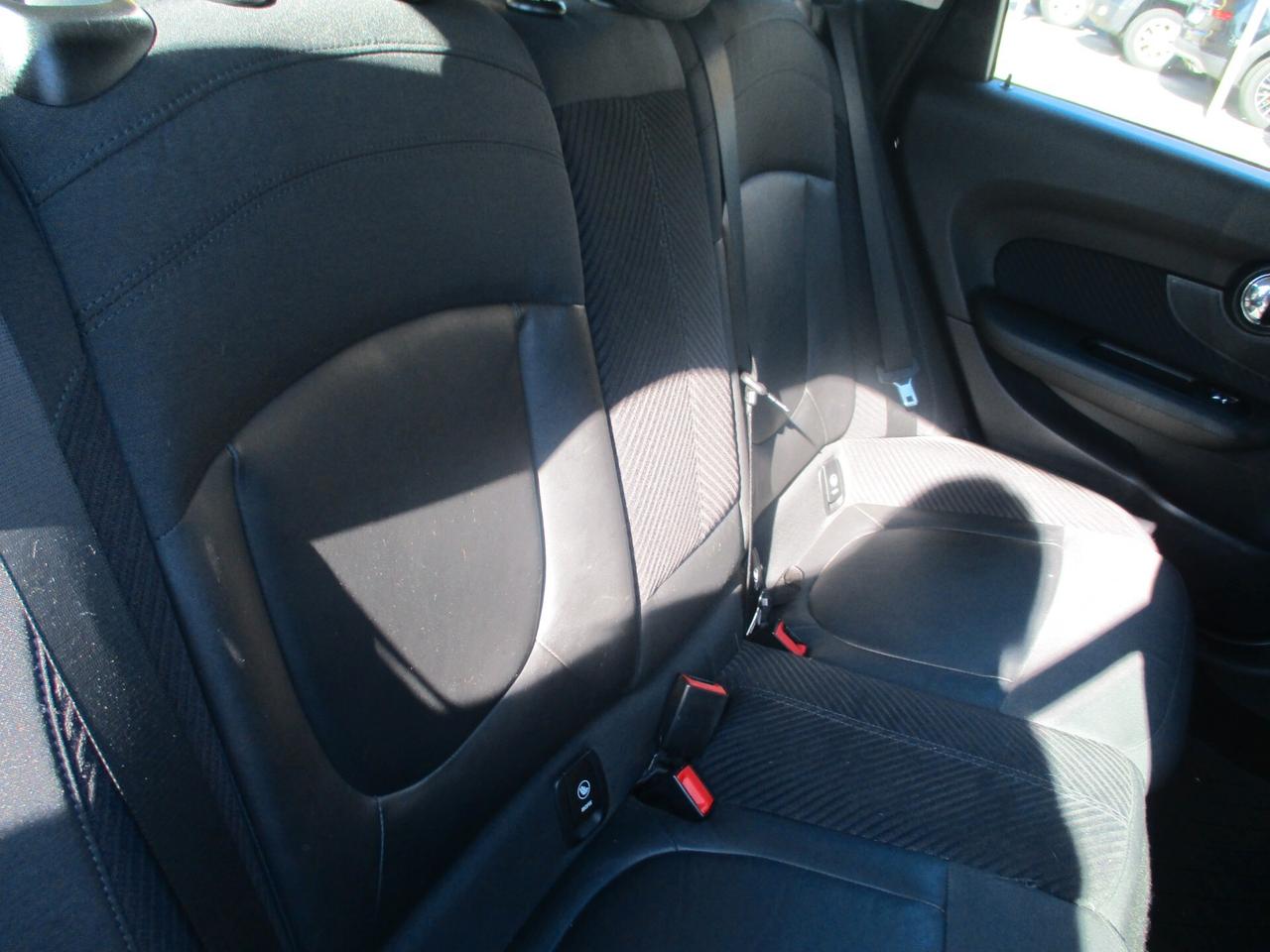 Mini Cooper D Clubman One 1.5 115CV E6B 136000 KM BUSINESS