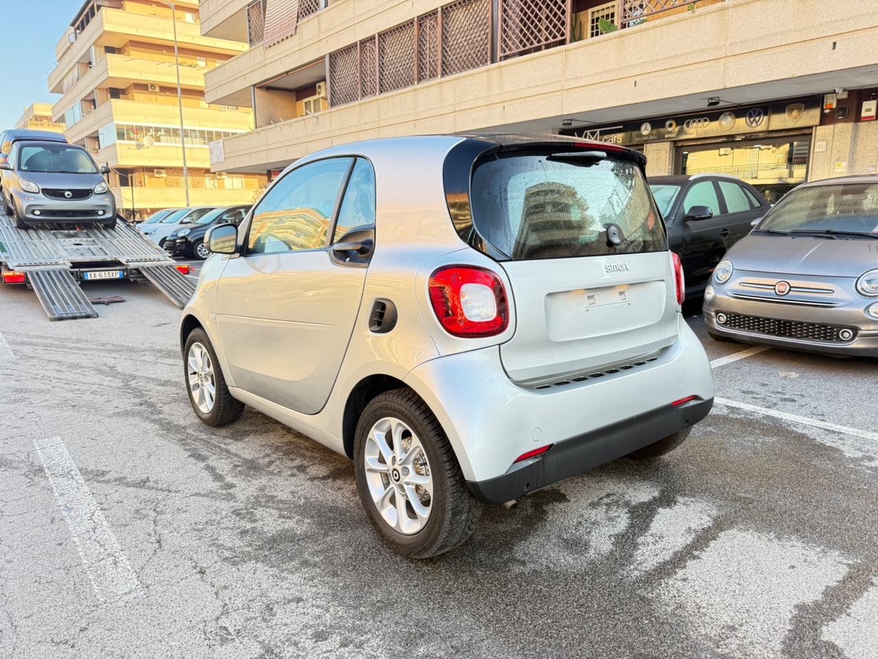 Smart ForTwo 70 1.0 twinamic Passion LED PDC PANORAMA BLUETOOTH SOLO 1600 KM INTROVABILE