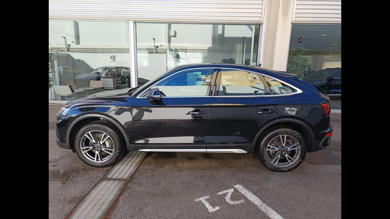 Audi Audi Q5 Sportback Business Advanced 50 TFSI e quattro 220(299) kW(CV) S tronic