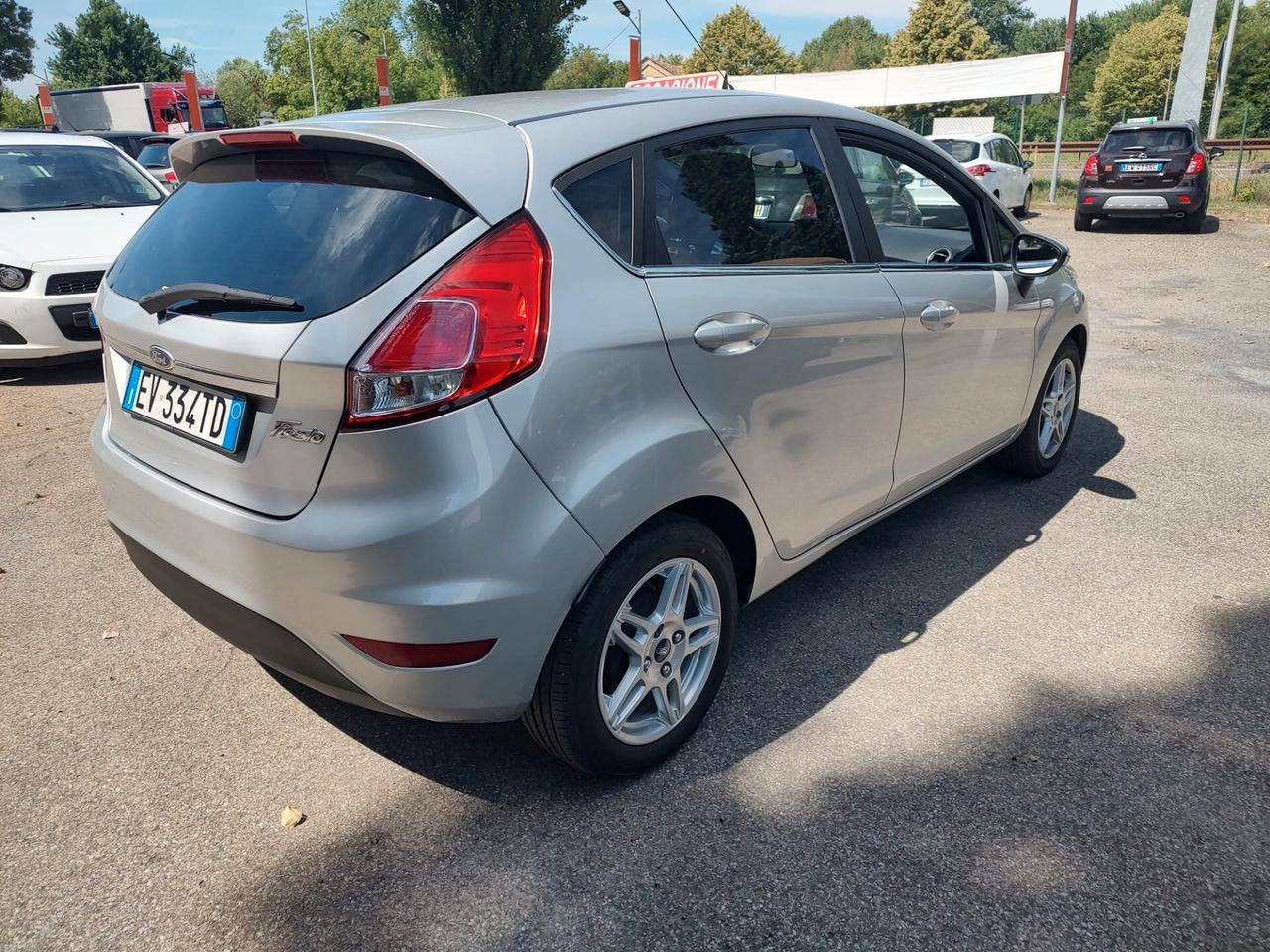 Ford Fiesta 1.5 TDCi 75CV 5 porte Titanium, OK NEOPATENTATI, GARANZIA L.12 MESI
