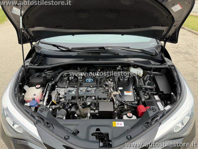 TOYOTA C-HR 1.8 Hybrid E-CVT Trend