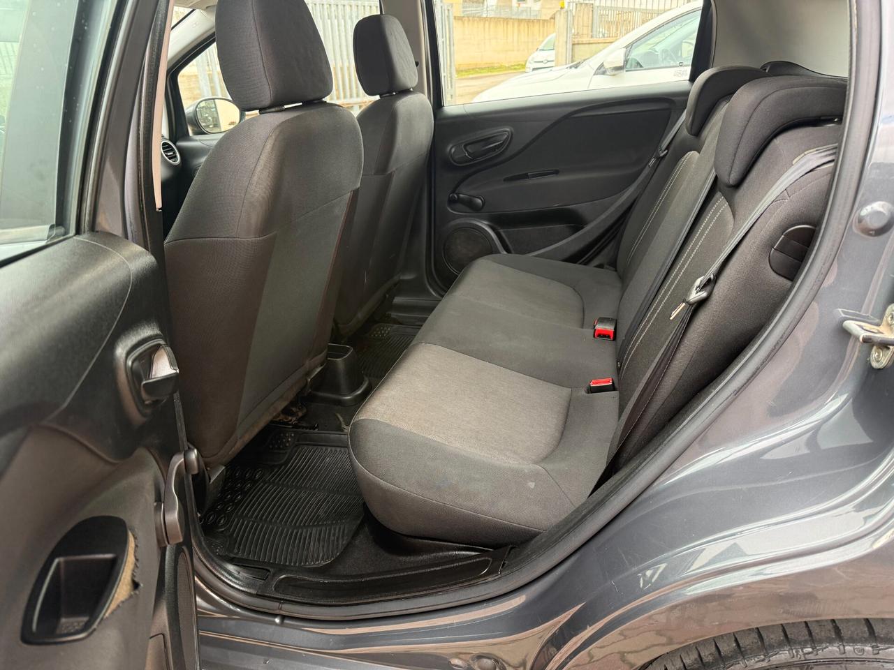 Fiat Punto 1.3 MJT II 75 CV 5 porte Street