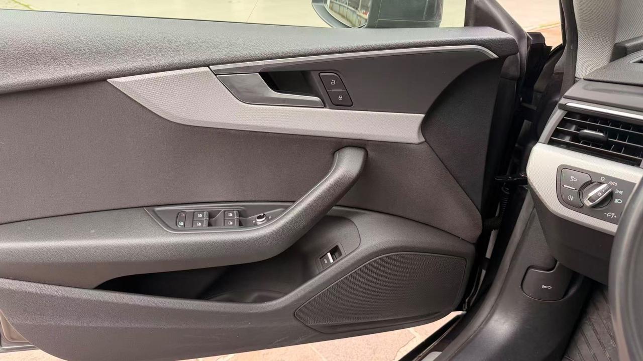 Audi A5 SPB 40 TDI S tronic line edition