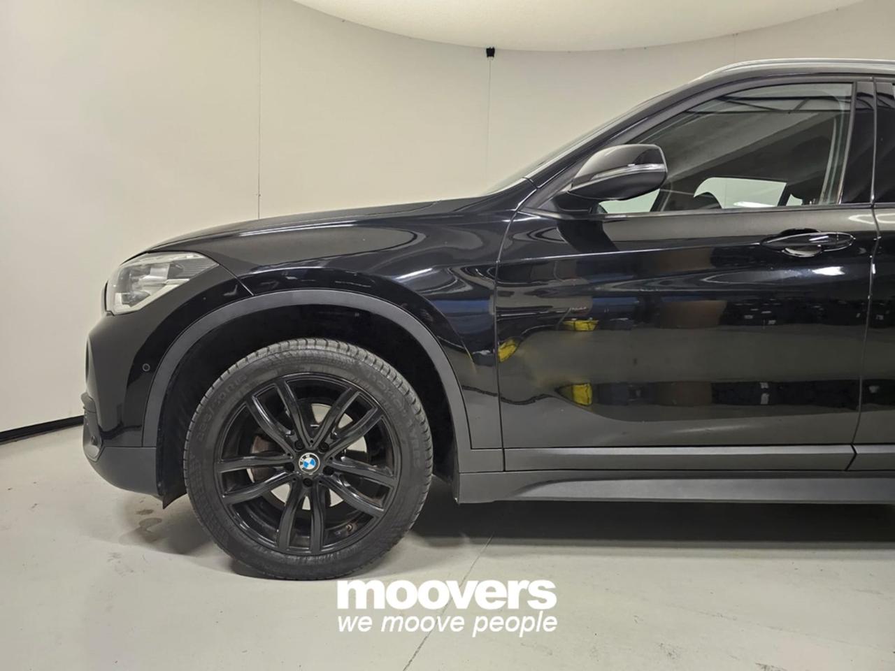 BMW X1 (F48) sDrive18d Business