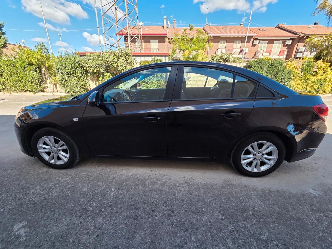 Chevrolet Cruze 1.8 5 porte LT GPL