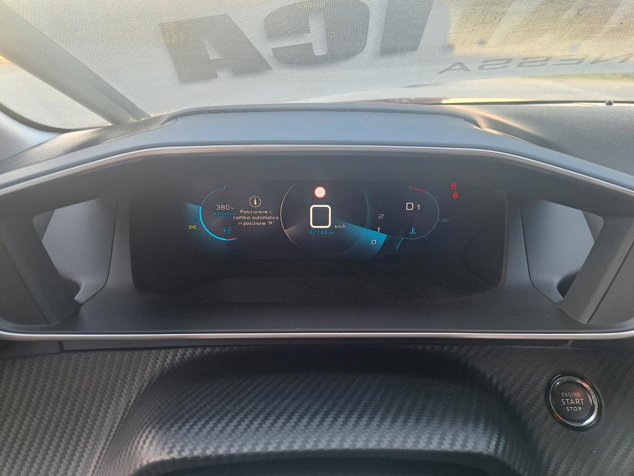 Peugeot 208 CAMBIO AUTOMATICO 100 CV NESSUN OBBLIGO FINANZIARIO !!