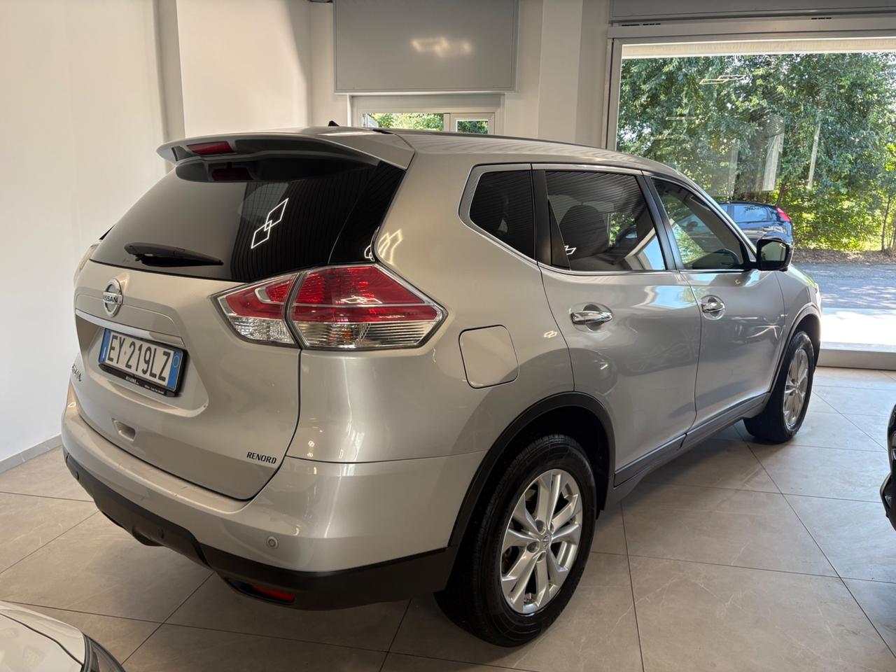 Nissan X-Trail 1.6 dCi 2WD Tekna 7 POSTI
