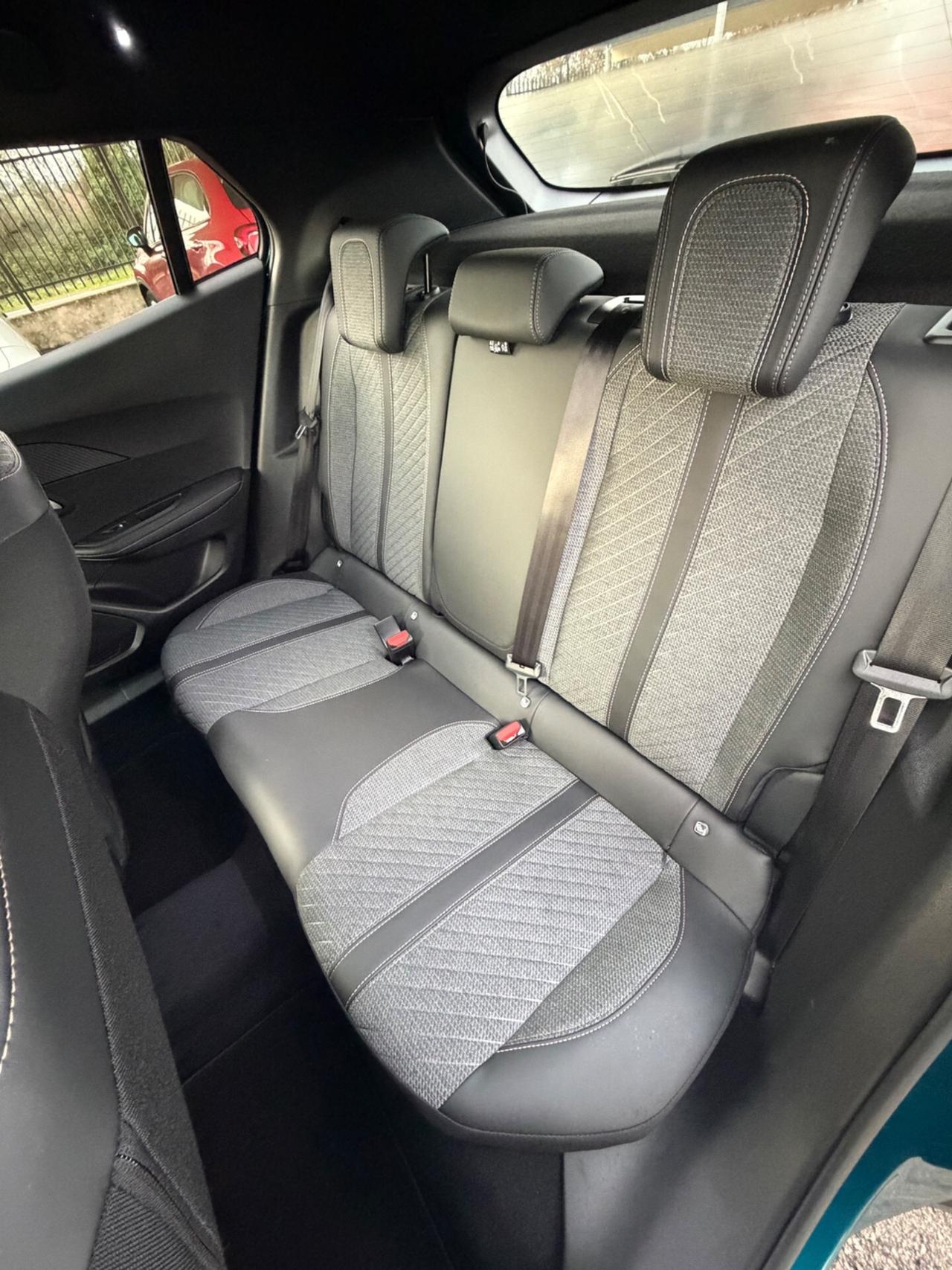 Peugeot 2008 Allure Pack