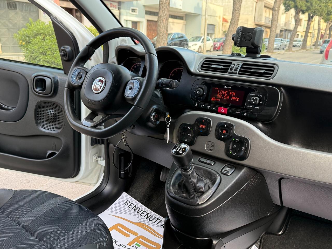 Fiat Panda 1.2Lounge SOLI KM 37.000 5 POSTI - 2018