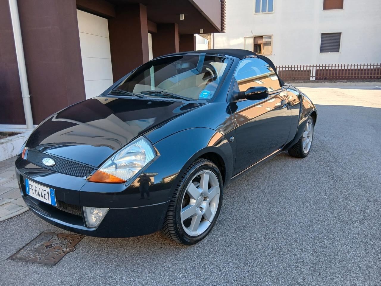 Ford Ka StreetKa 1.6 leather Collection in pronta consegna
