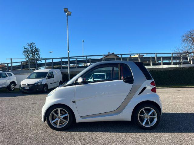 SMART ForTwo 1000 52 kW MHD coupé passion