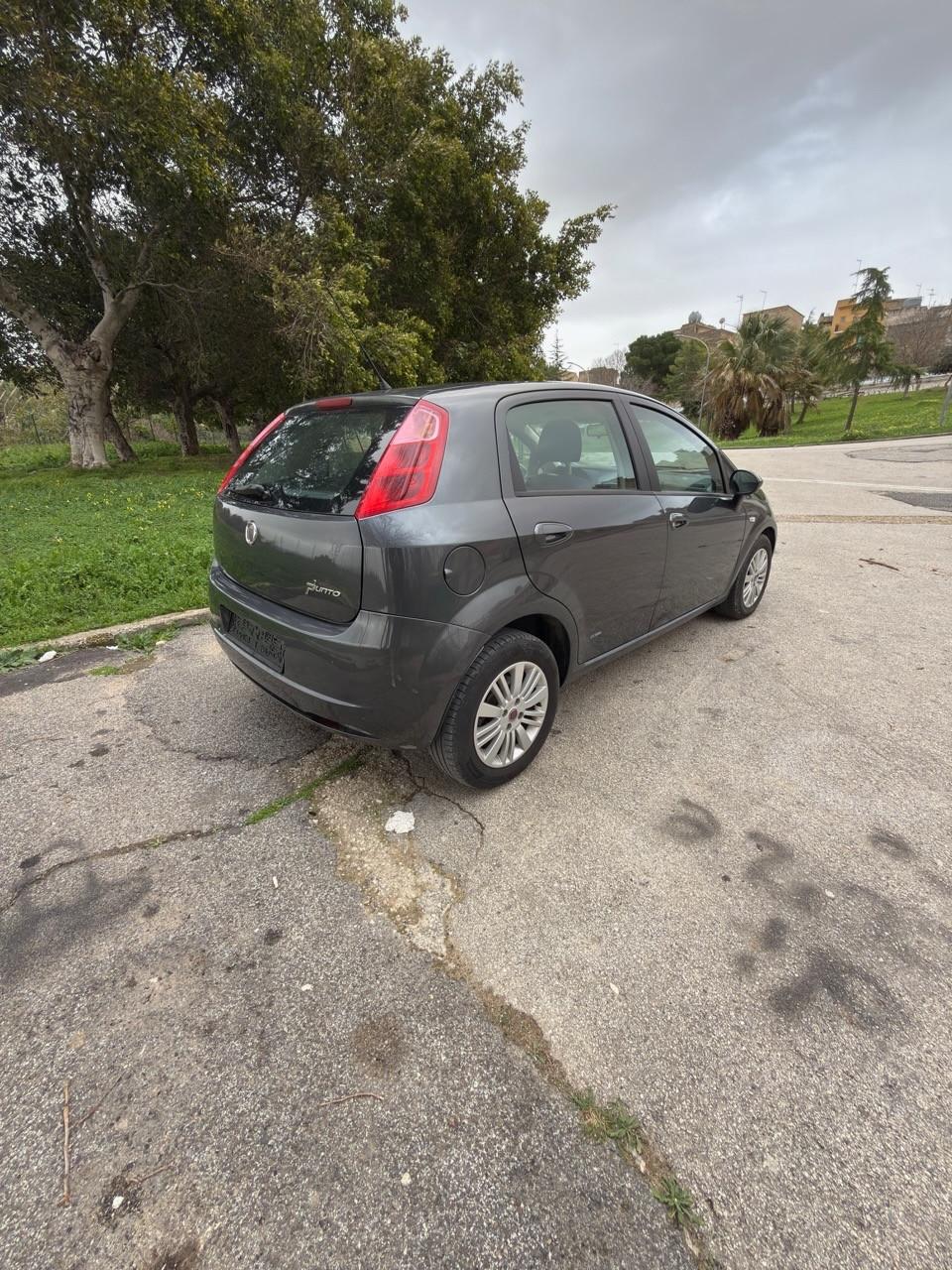 Fiat Grande Punto 1.9 MJT DPF 5 porte Sport