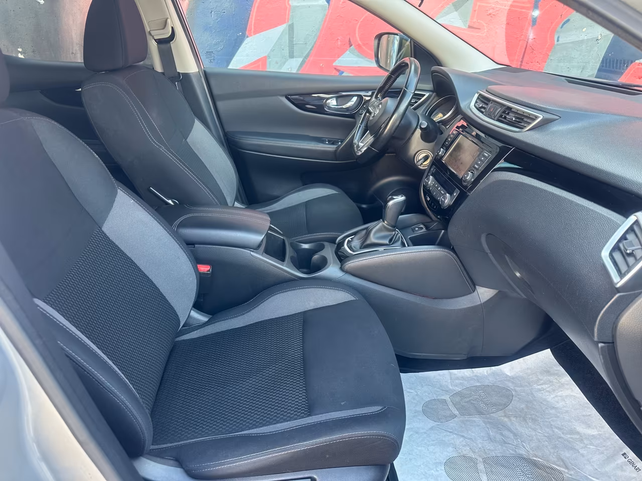 Nissan Qashqai 1.5 dCi AUTOMATICA/NAVI/R.CAMERA