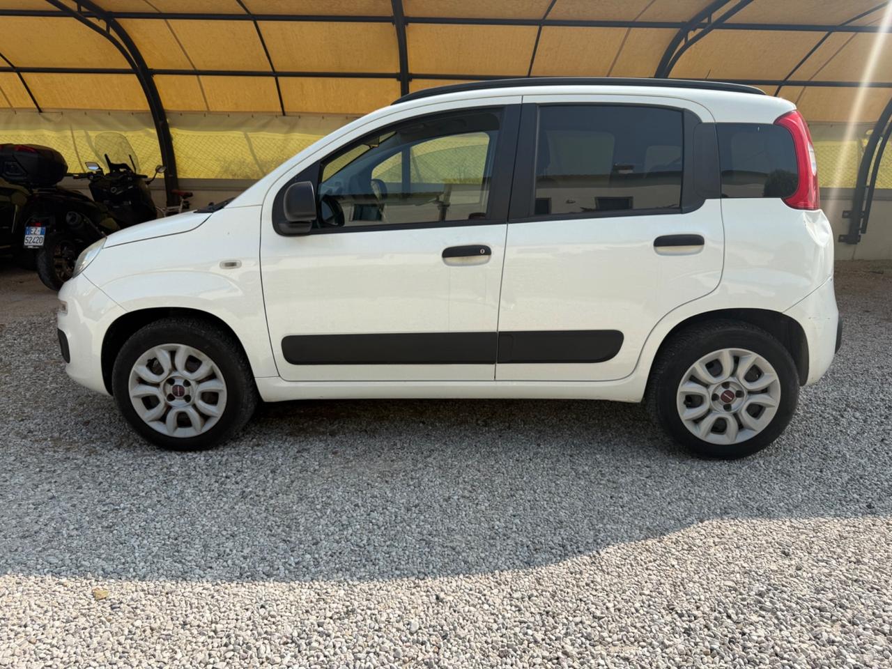 Fiat Panda 0.9 TwinAir Turbo Natural Power Lounge