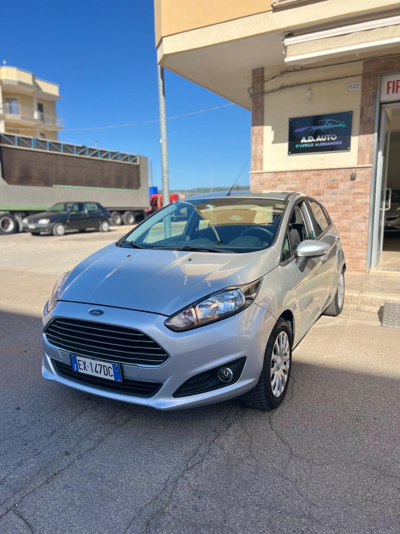 Ford Fiesta 1.5 TDCi 75CV 5 porte