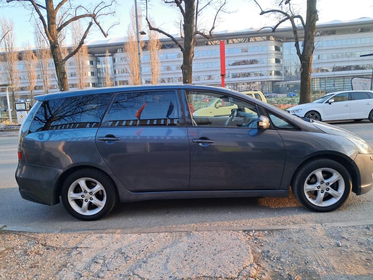 Mitsubishi Grandis 2.0 DI-D 7 posti