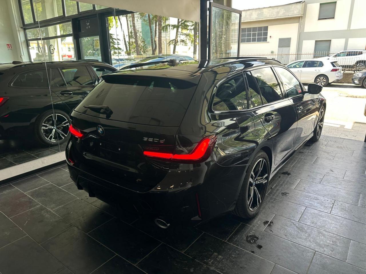 BMW Serie 3 Touring XDrive M-Sport Tetto Navi C.Lega19" PDC MSport M