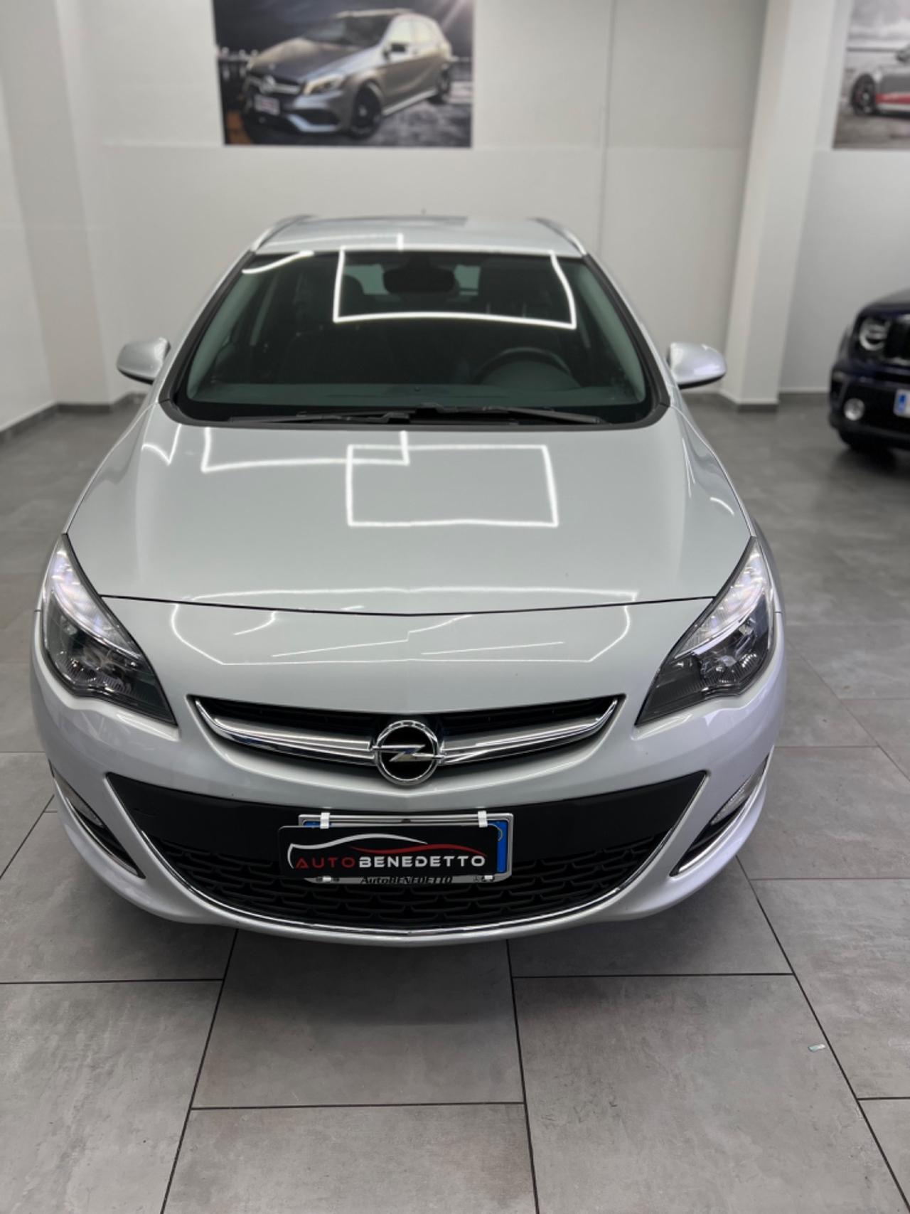 Opel Astra 1.6 CDTI E Sports Tourer 2015