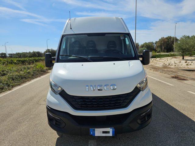 IVECO Daily 33S12V 2.3 HPT PM-TM Furgone