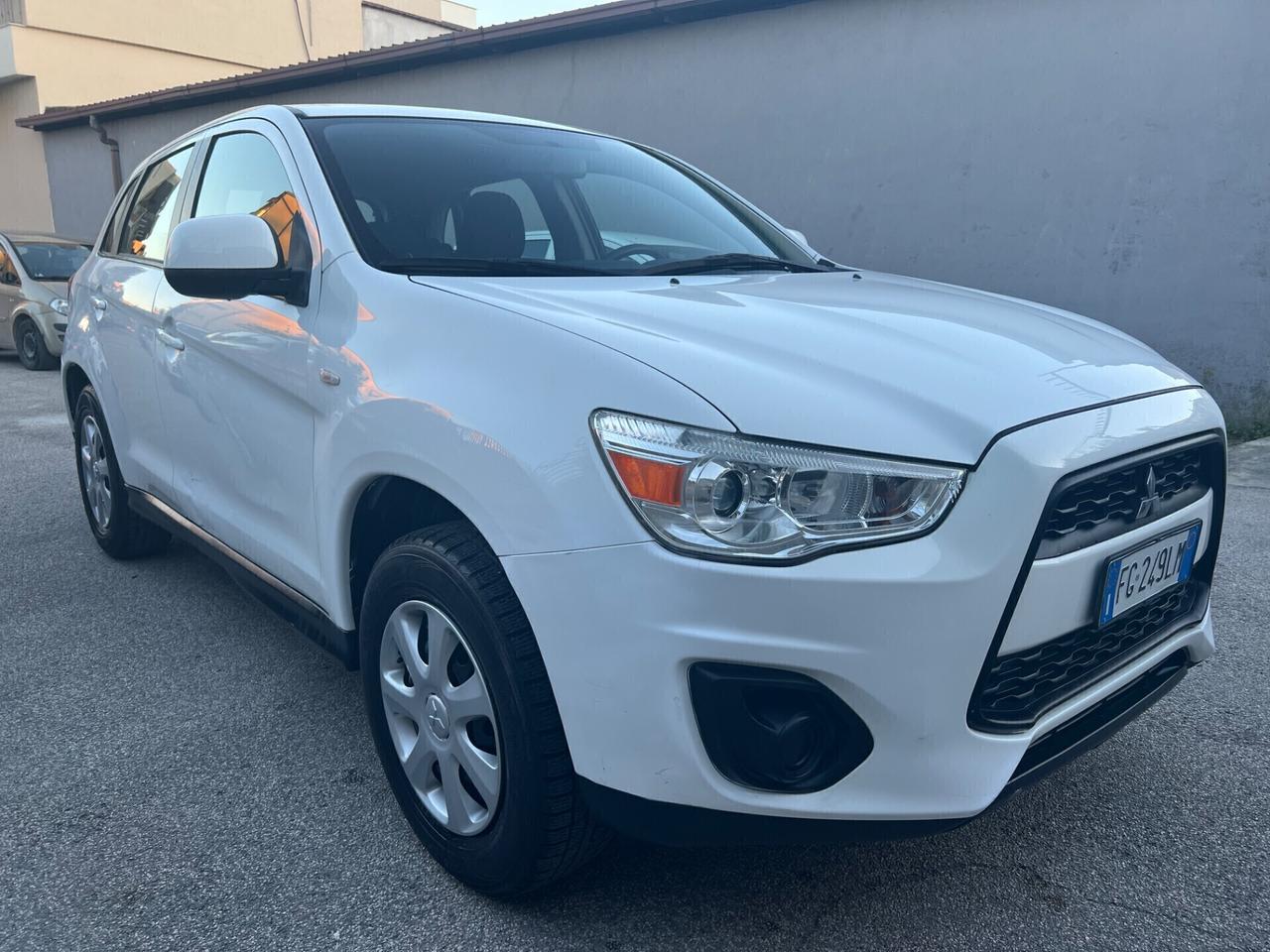 Mitsubishi ASX 1.6 2WD Instyle Panoramic