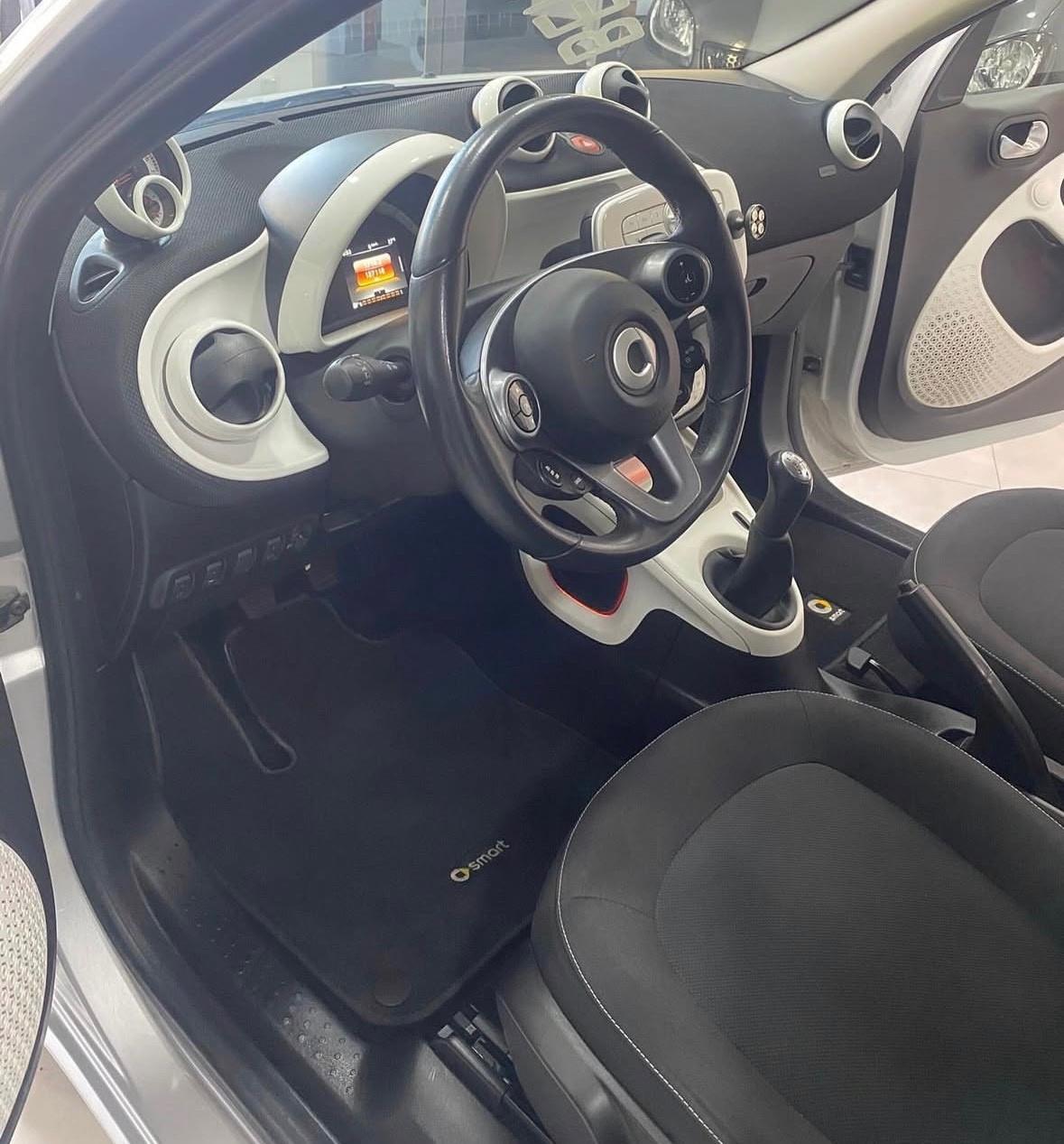 Smart ForFour 70 1.0 Passion