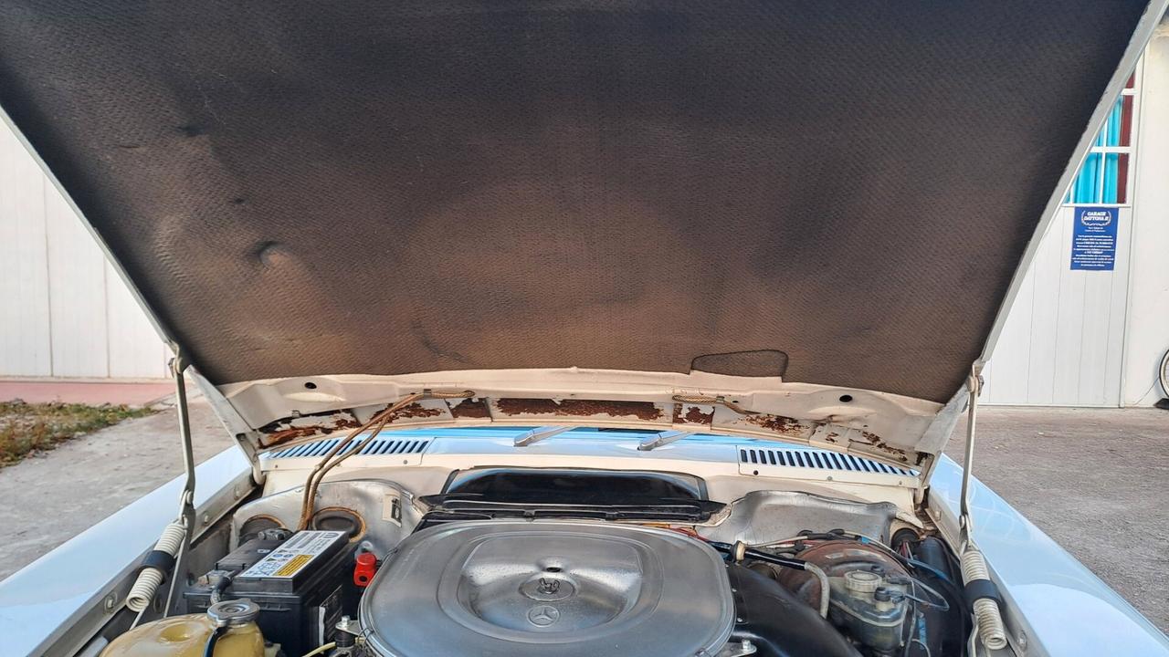 Mercedes-benz SL 380 SLC 380 Very rare LHD european car