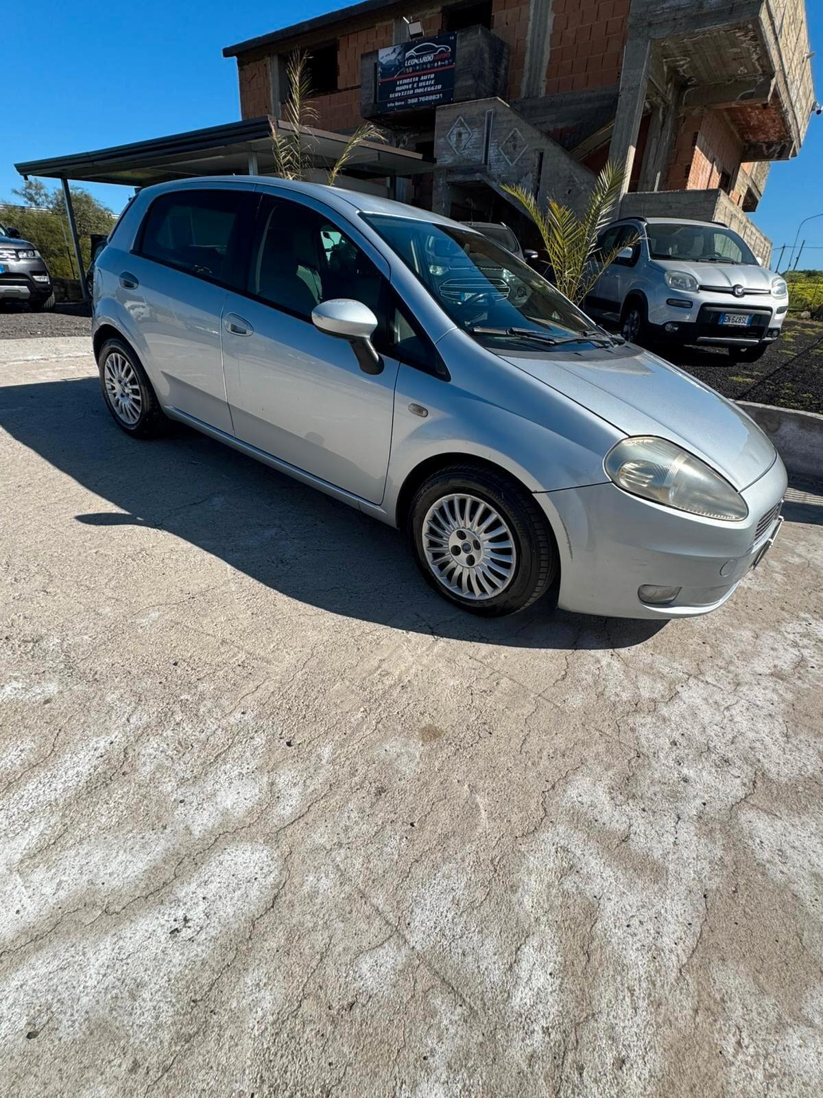 Fiat Grande Punto 1.3 MJT 90 CV 5 porte Dynamic