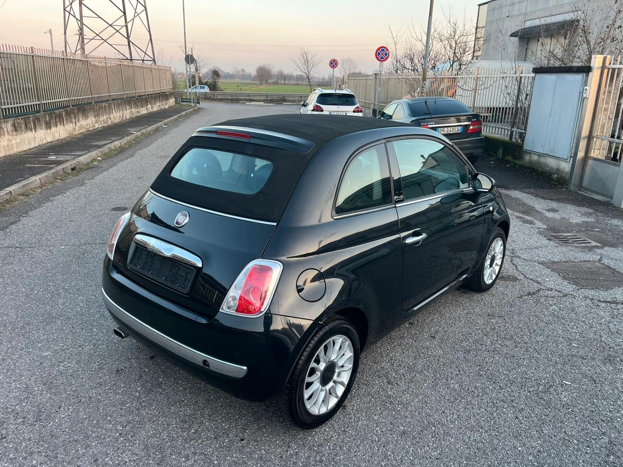 Fiat 500C 1200 CABRIO TOTAL BLACK
