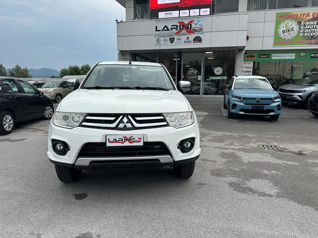 Mitsubishi L200 2.4 DI-D/154CV Double Cab Inform
