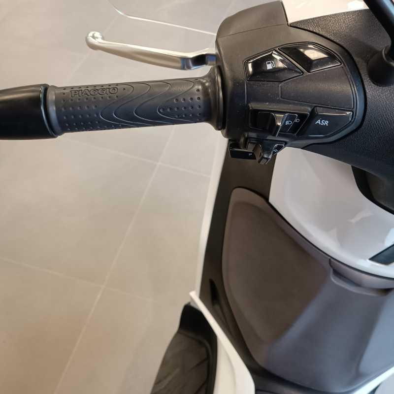 Piaggio Beverly 400 ABS-ASR - 2024