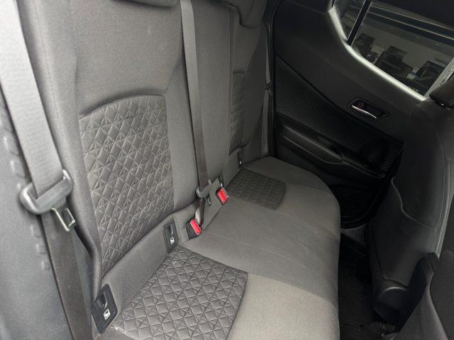 TOYOTA C-HR 2.0 Hybrid E-CVT Morebusiness