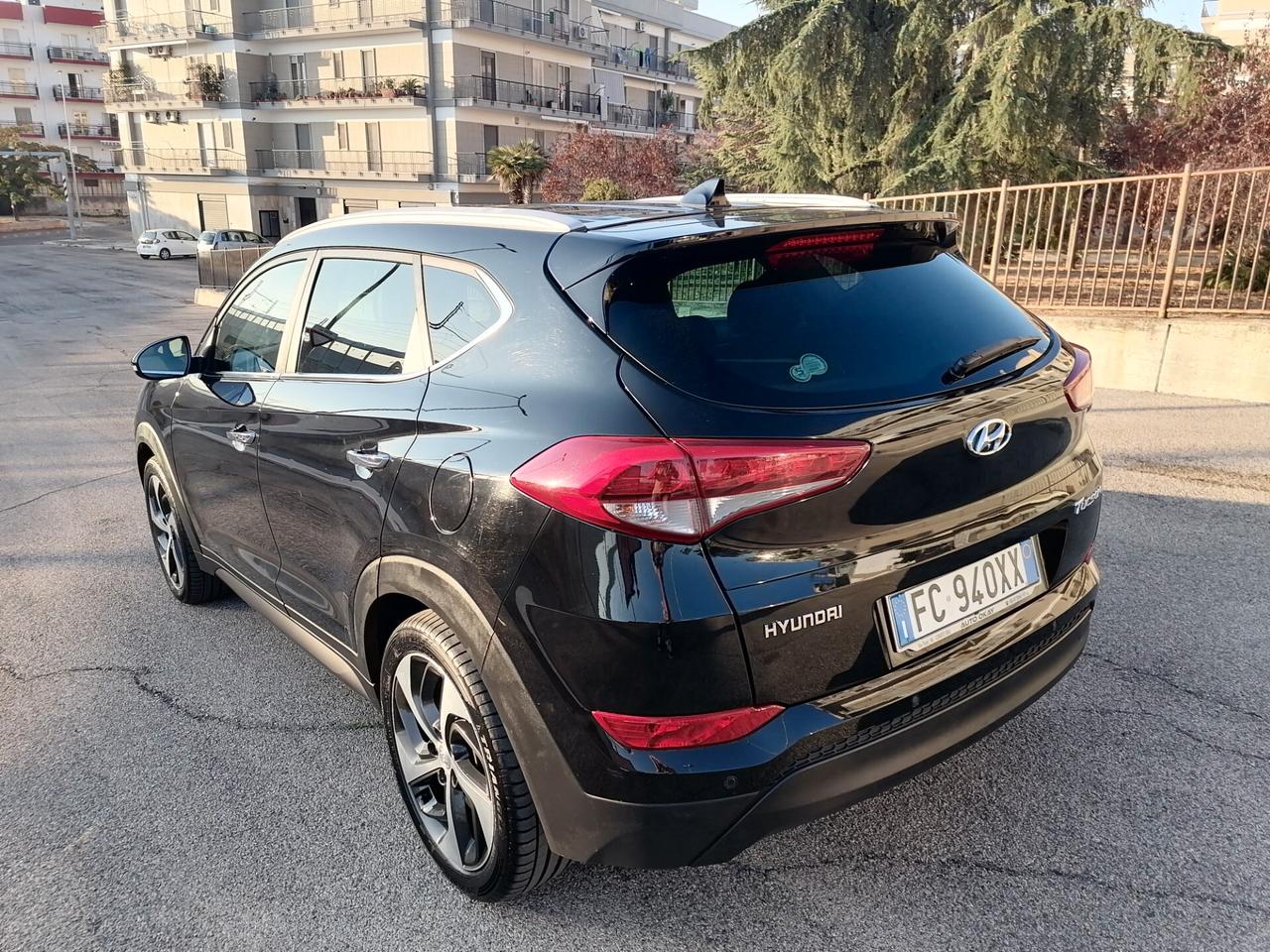 Hyundai Tucson 1.7 CRDi DCT Xpossible AUTOMATICO
