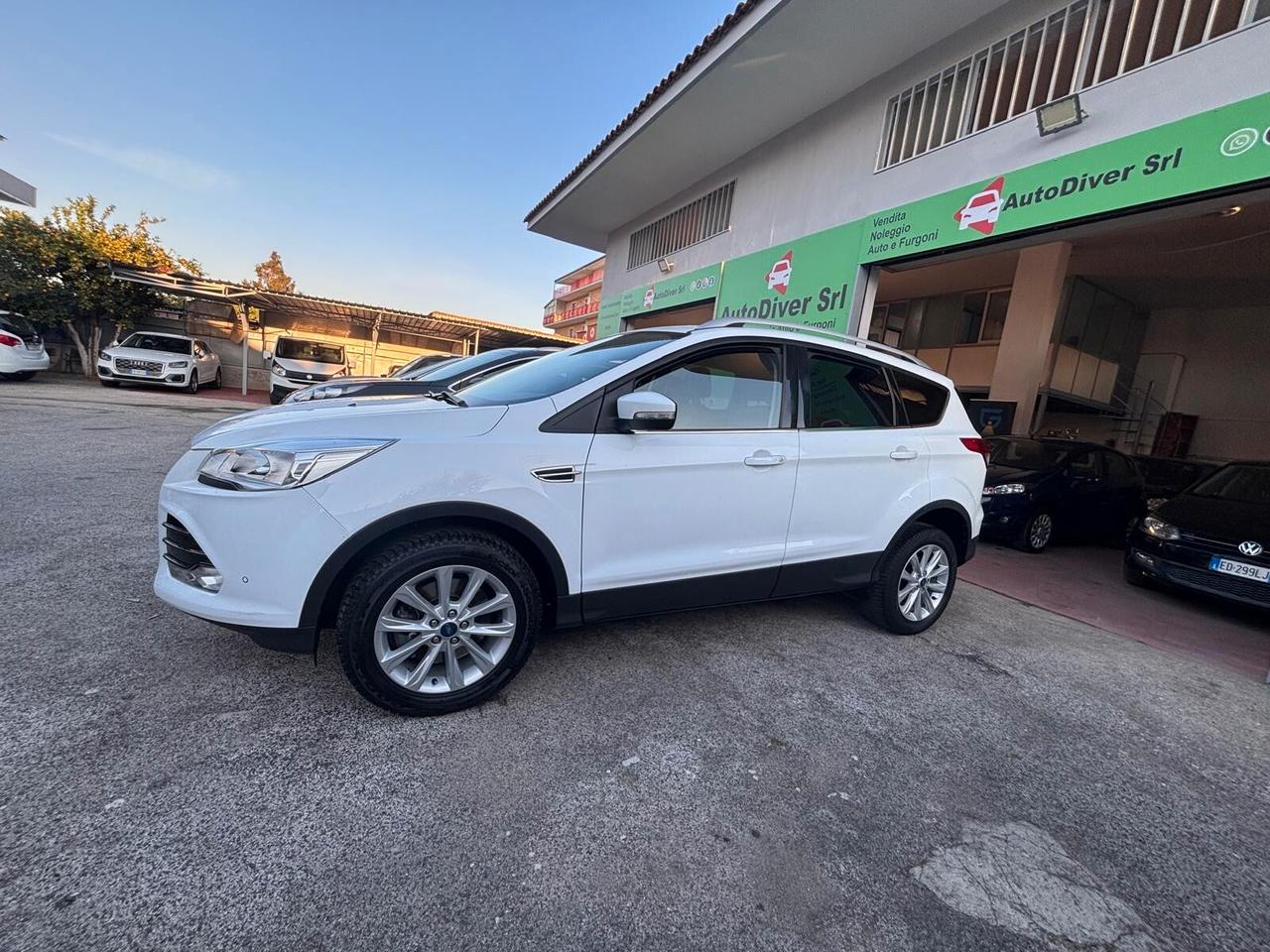 Ford Kuga 2.0 TDCI 150 CV S&S 4WD Powershift Titanium