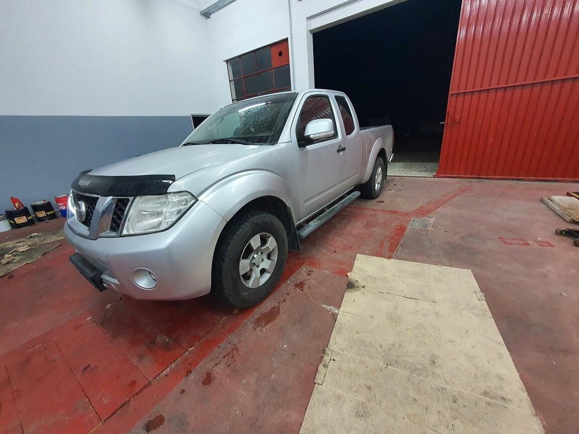 Nissan Navara (D40) 2.5 dCi 190CV 4WD Cab. Singola