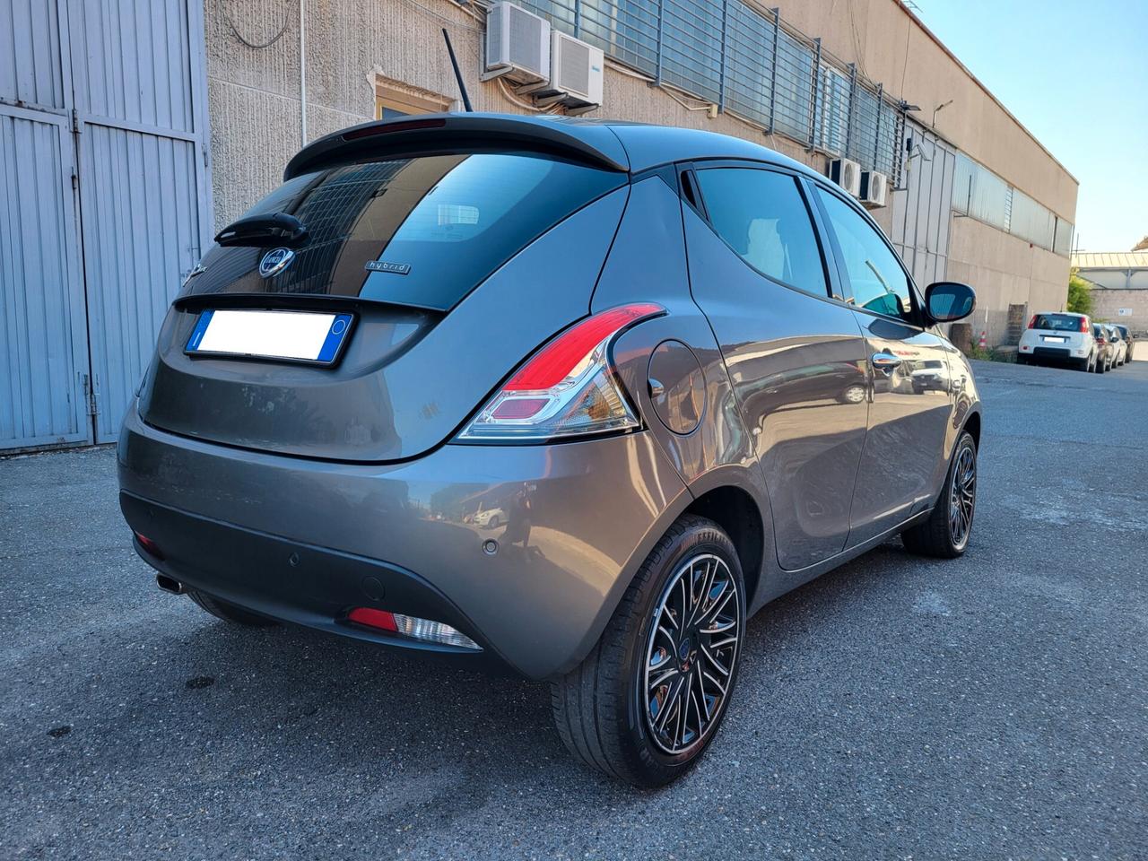 Lancia Ypsilon 1.0 Hybrid Gold 2023