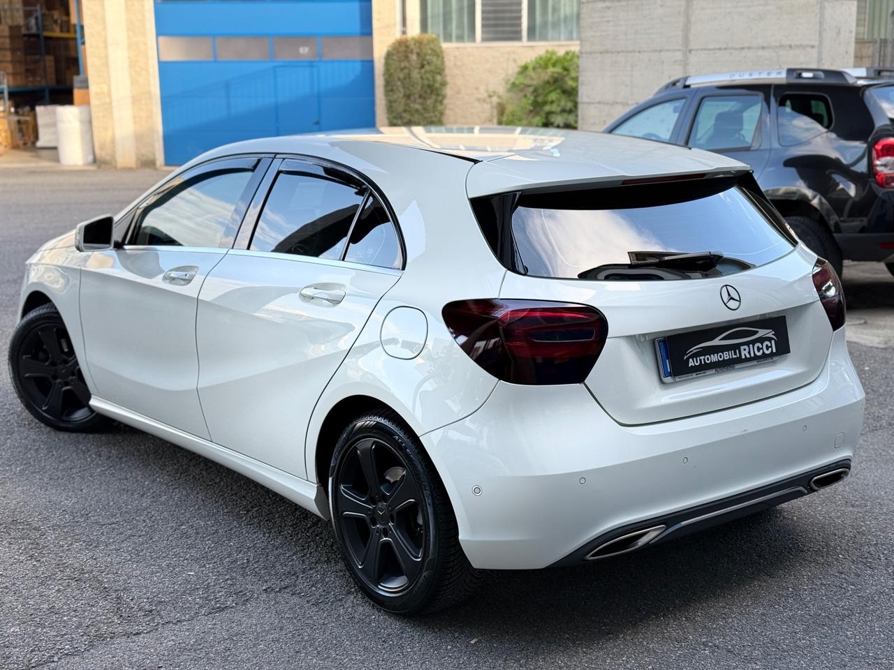 Mercedes-benz A 180 Sport 122cv Benzina