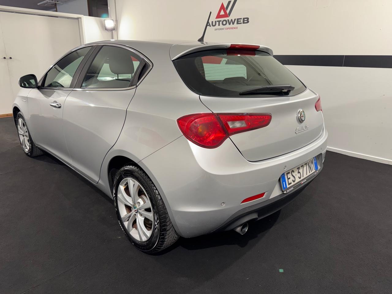 Alfa Romeo Giulietta 1.6 JTDm-2 105 CV Exclusive