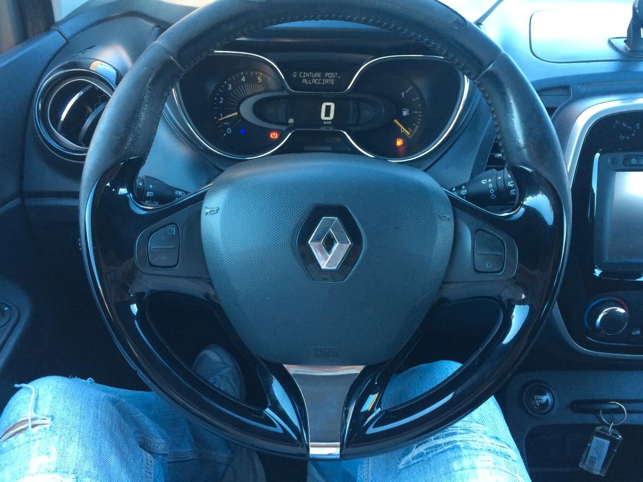 2015 Renault Captur 1.5 dCi 8V 90 CV Start&Stop Live per neopatentati !!