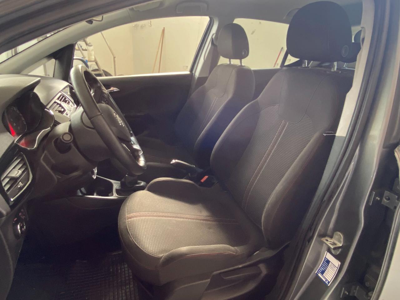 Opel Corsa 1.2 5 porte Innovation