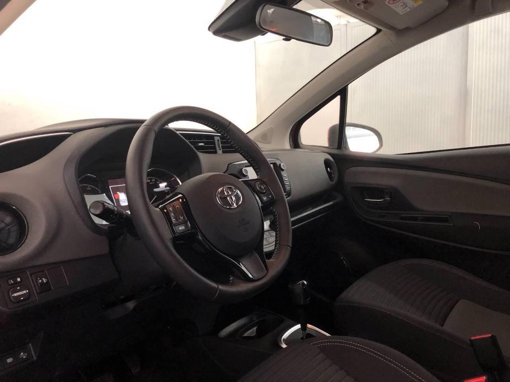 Toyota Yaris 5 Porte 1.5 VVT-i Hybrid Active E-CVT