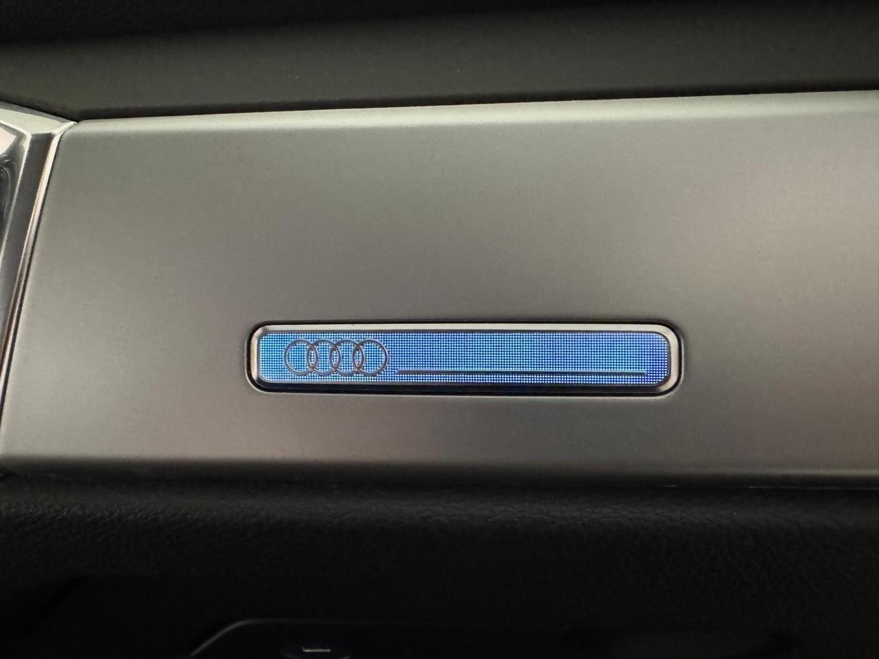 Audi Q3 2.0 35 TDI STronic Business Advanced 150/CV